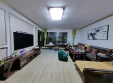 金阳新区|明诚景怡苑4室2厅0卫出售