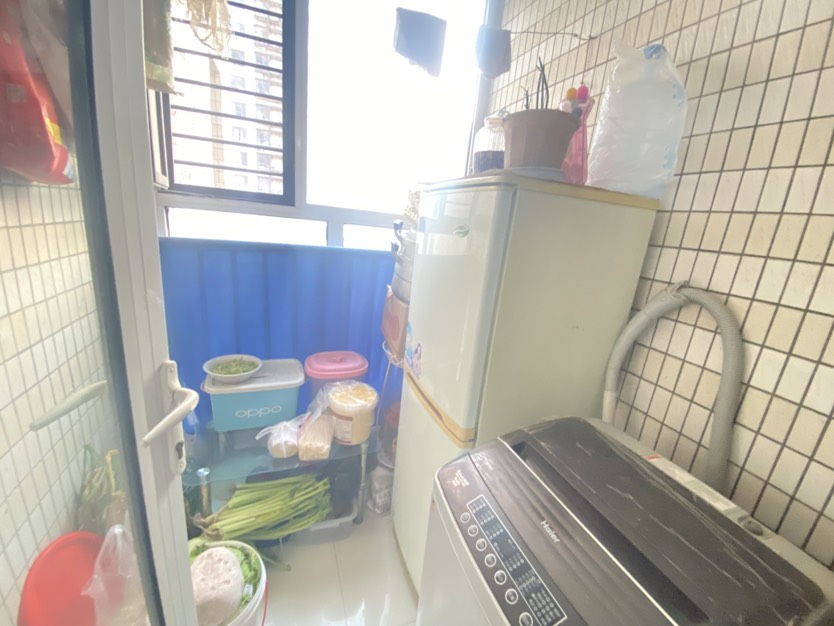 金柱大学城A区,急售 聊城二中 文苑中学 带车储4