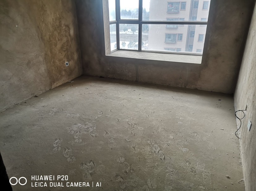 麒麟区北片区毛坯5室2厅2卫二手房出售2