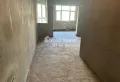 目前住人状态，看房约，带车位储藏间，稳定出售期4