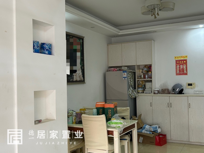 御景豪庭,性价比王，视野超好，御景豪庭精装两房诚心出售8