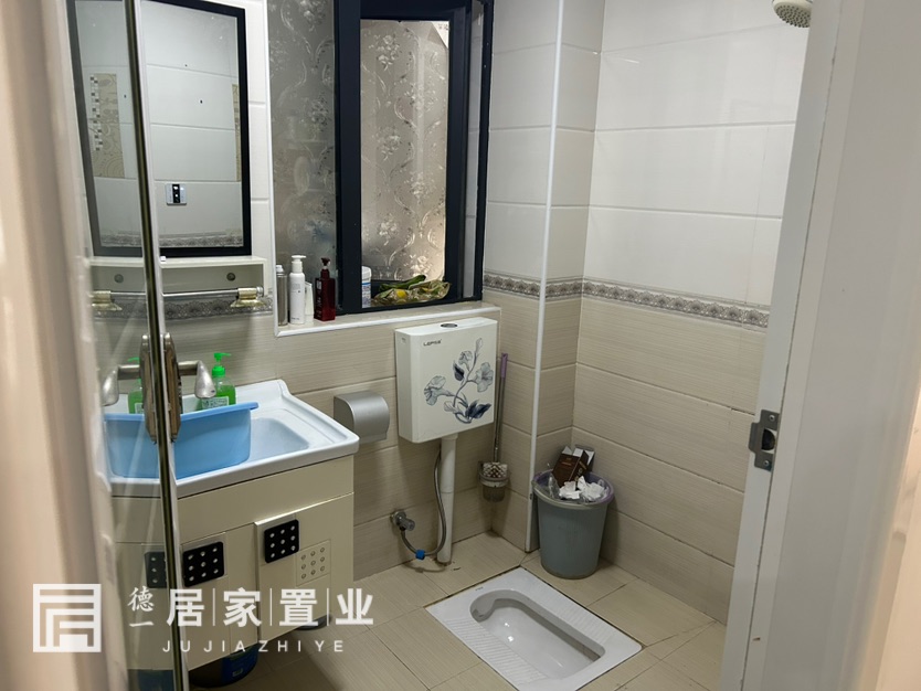 御景豪庭,性价比王，视野超好，御景豪庭精装两房诚心出售11