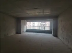 巴州区|国盛首府5室2厅2卫出售|买房租房佣金全返