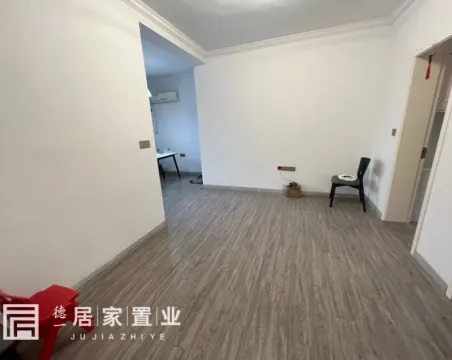 公路局住宿区2室2厅1卫精装