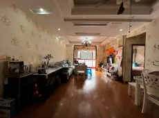 古蔺县|帝景银都4室2厅2卫出售