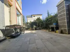 玉龙县|幸福家园6室2厅5卫出售