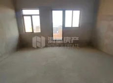 新建区|华宸龙隐山4室3厅3卫出售