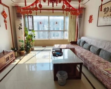 中央公馆3室2厅2卫精装