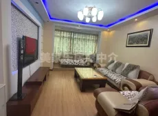 龙里县|草原小区2室1厅1卫出售|买房租房佣金全返