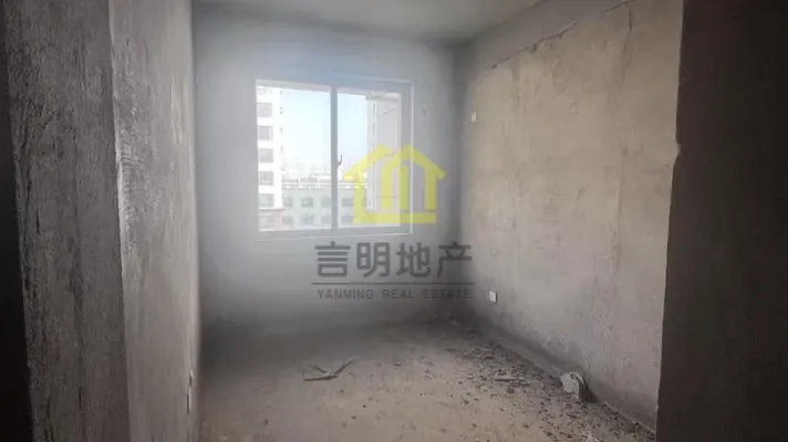 书香门第交通便利毛坯4室尽享城市繁华
