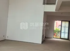 南昌县|绿地兰宫5室2厅2卫出售