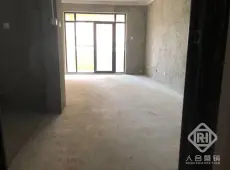 铜陵县|高速地产3室2厅1卫出售