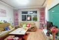 学校就在家门口，有房产证，可出租，一年18000，急售1