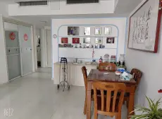 五莲县|金龙花园3室2厅1卫出售