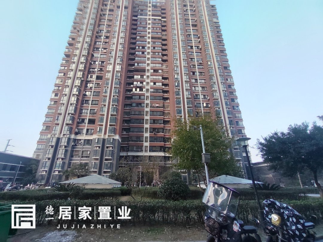 海韵丽景园,河西海韵丽景园毛坯2室2厅1卫1阳台出售 送超大阳台10