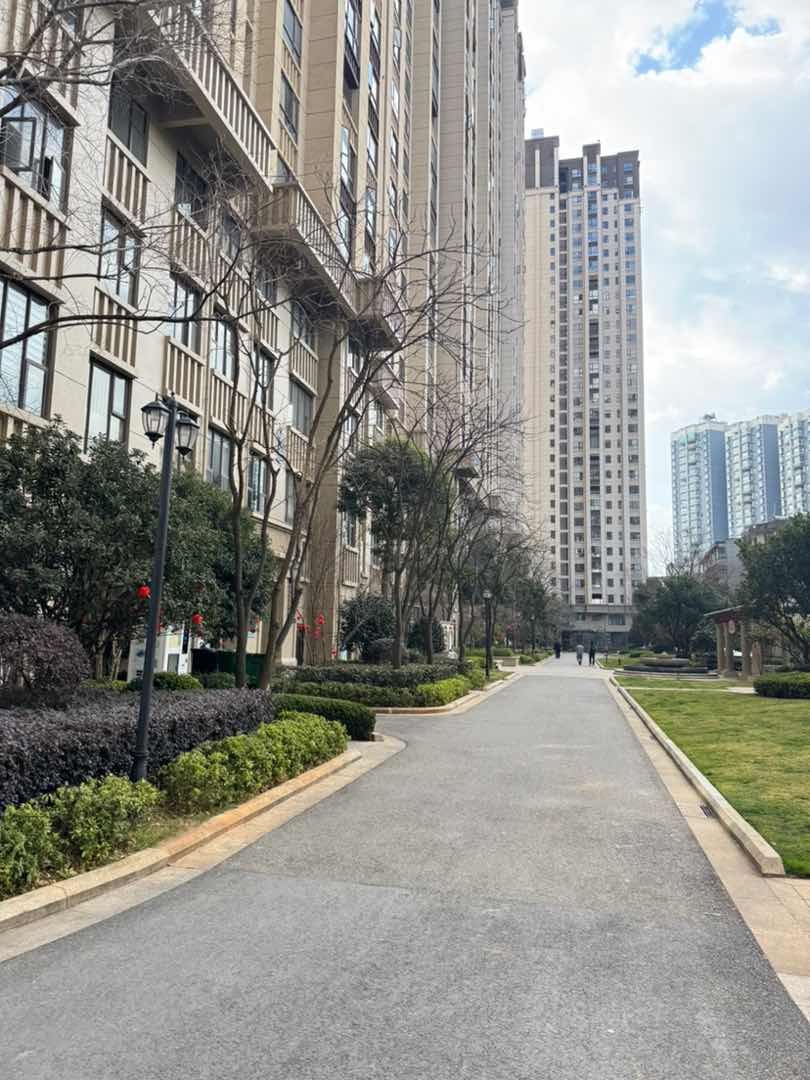 麒麟区南片区毛坯3室2厅2卫二手房出售12