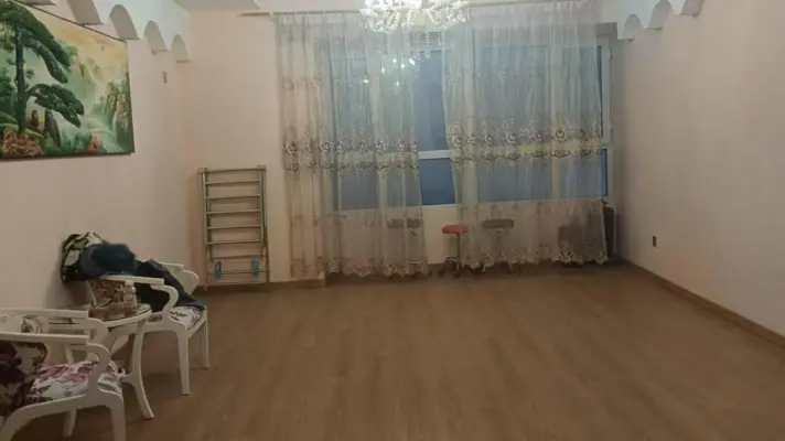 建设路揽园世家豪装2室2厅2卫1阳台