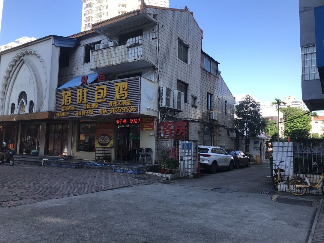 滇海别墅286.93㎡5室2厅3卫2阳台普通，看房方便-滇海别墅二手房价