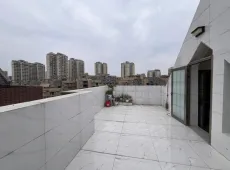沿滩区|龙湖郡4室2厅1卫出售|买房租房佣金全返