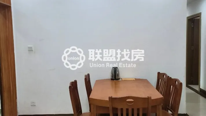 位置，享受城市中心的便利与舒适