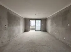 连云区|核电专家二村4室2厅2卫出售