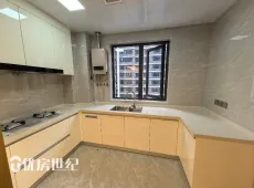 蕉城区|大东海珺悦府4室2厅2卫出租