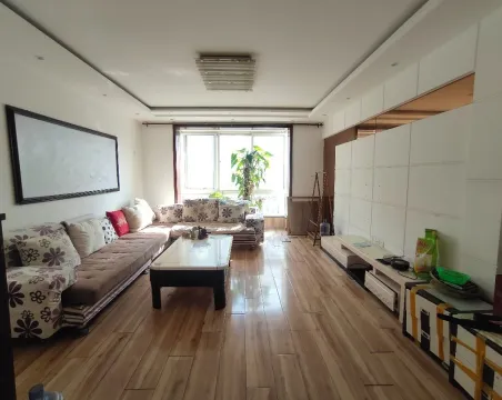 阳光花园3室2厅2卫朝南北普通