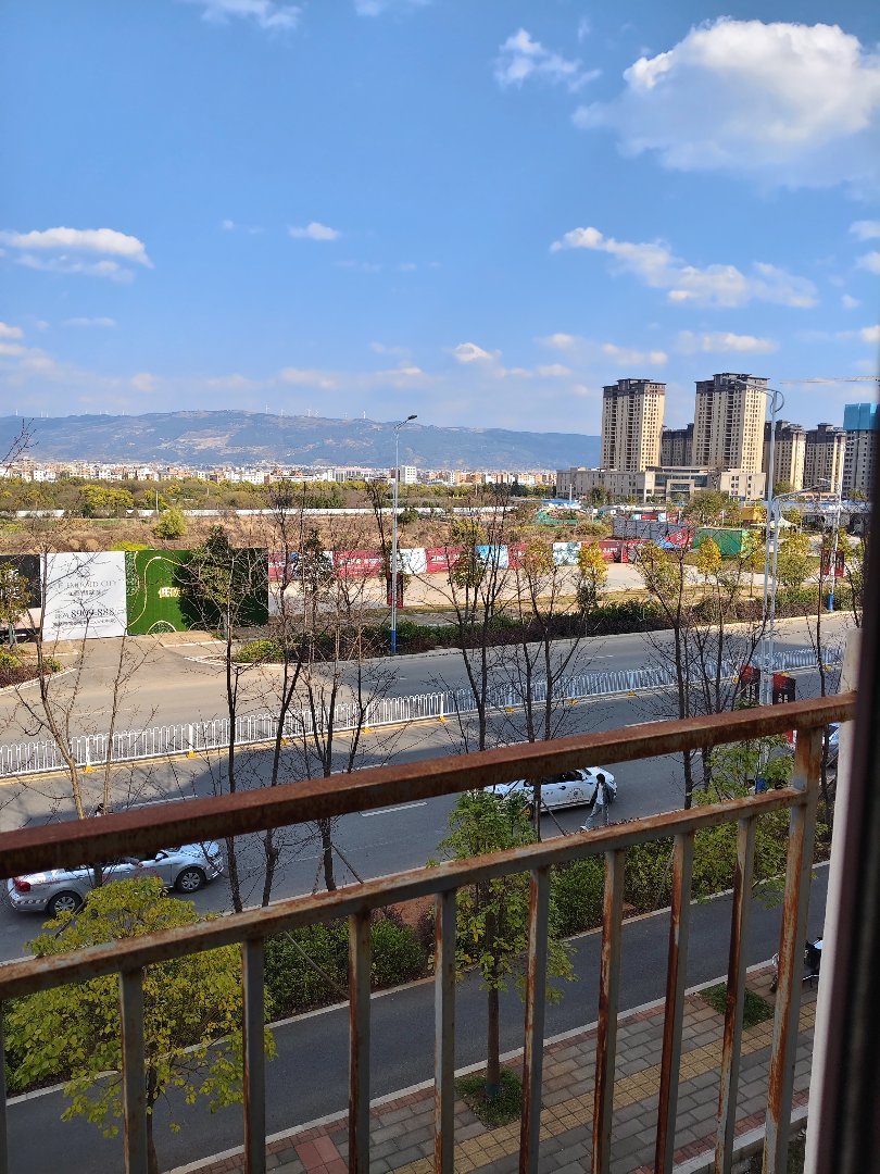 麒麟区南片区毛坯4室2厅3卫二手房出售11
