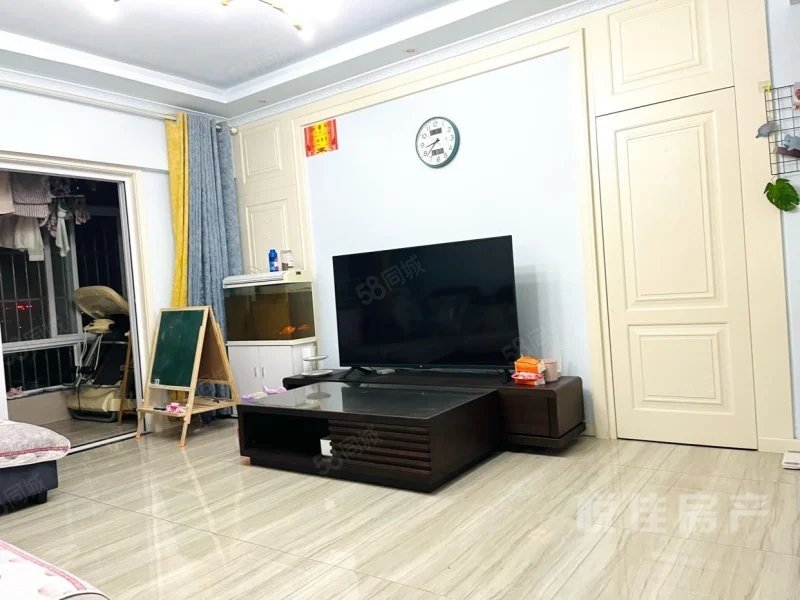 和谐小区,精致3室2厅2卫1阳台，小户型，大生活8