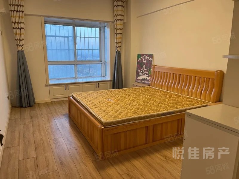 和谐小区,精致3室2厅2卫1阳台，小户型，大生活2