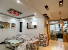 万年县|万年县现代城3室2厅2卫出售