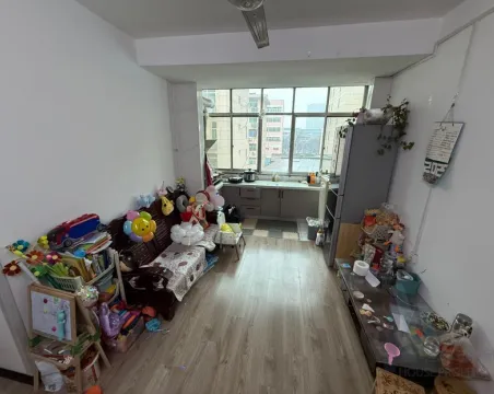 西四路妇幼保健院家属区3室1厅1卫朝南北普通