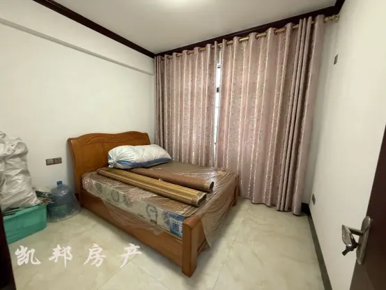 壮城3室2厅2卫朝东南精装房源图片