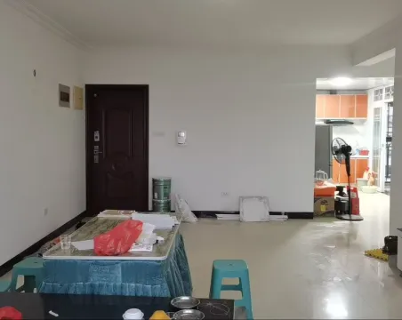 阳光叠彩3室2厅2卫普通