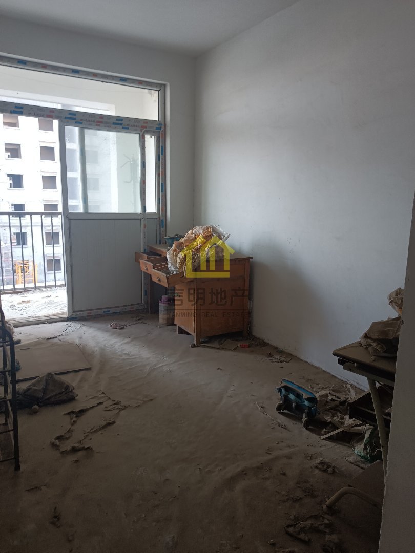 富贵园,靠近小区北门，出行方便1