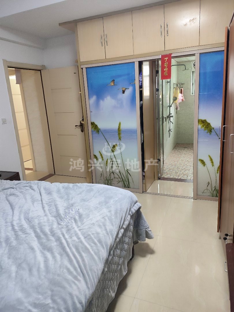 北流市城西精装3室2厅2卫二手房出售4