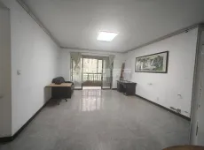 红谷滩区|绿地悦城D区3室2厅2卫出售