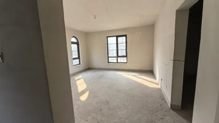 大堡A毛坯没贷款，随时看房