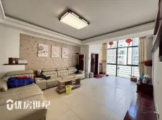 东侨区|金域兰湾A区4室2厅2卫出售