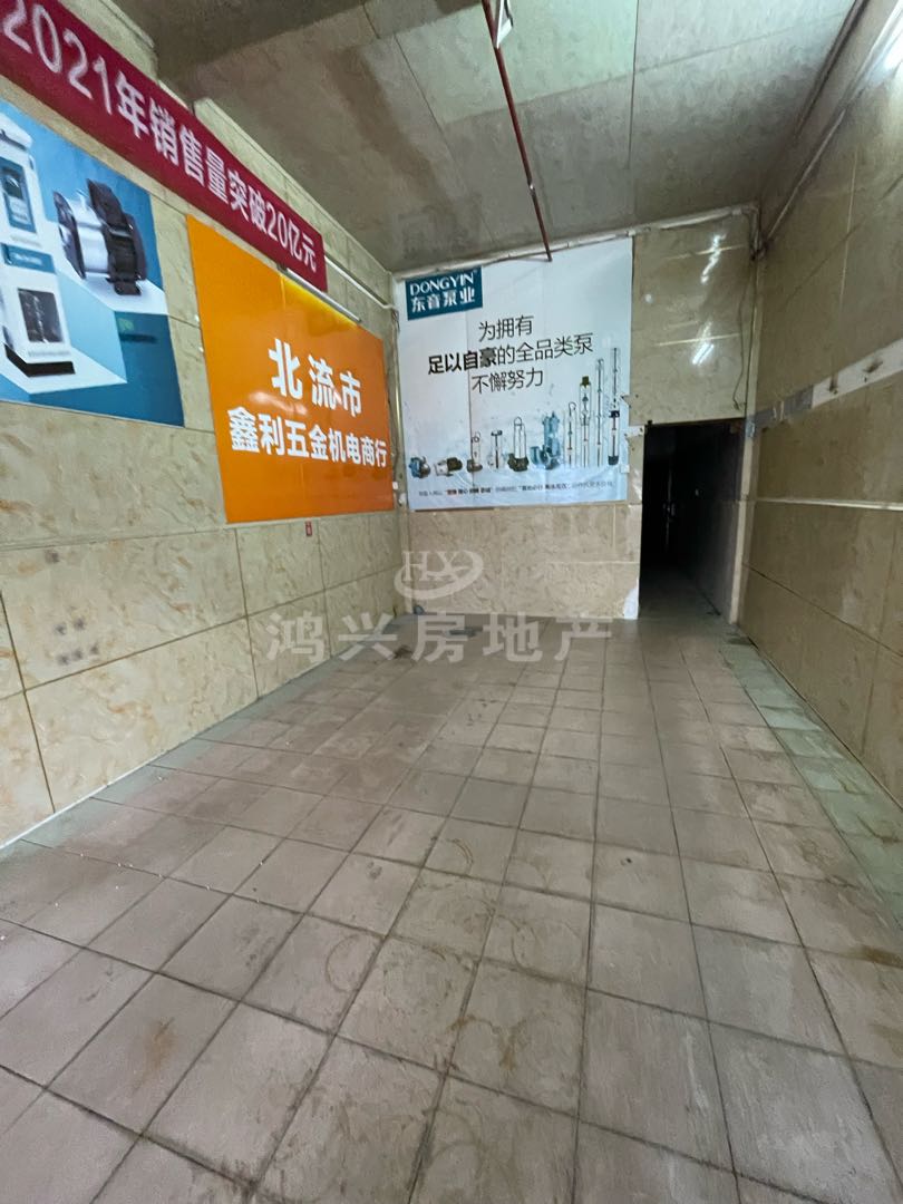 汽车总站一线天地楼。五层-汽车总站附近二手房价