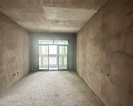 碧水长滩3室2厅2卫毛坯