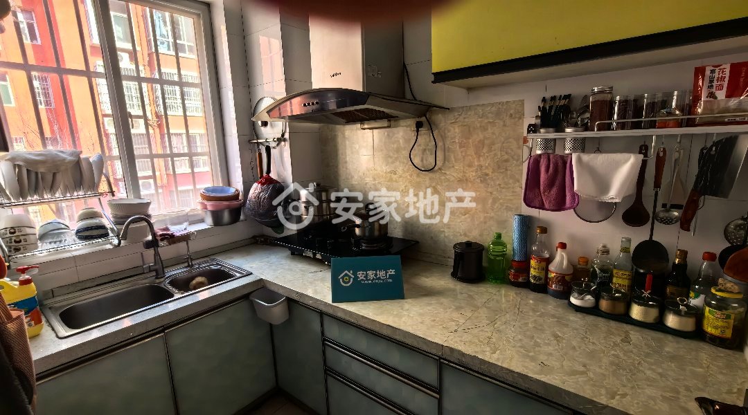 奥梅花园,奥梅花园精装带花园，面积97㎡，欢迎品鉴3