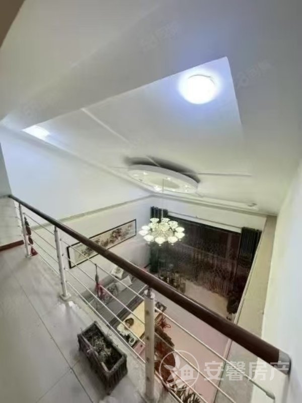 建设南小区,建设南小区170平4室2厅2卫电梯房带阁楼诚意出售5