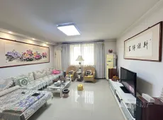 解放区|朝阳花苑3室2厅2卫出售