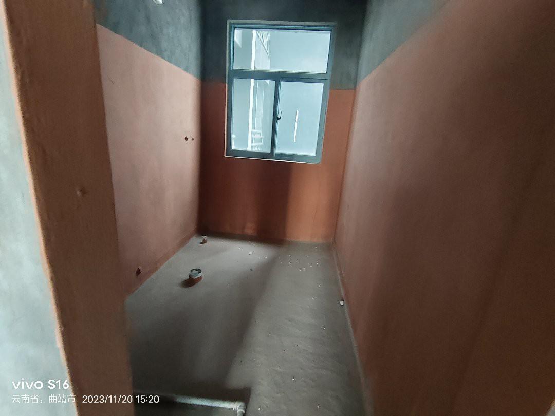 麒麟区北片区毛坯3室2厅2卫二手房出售3