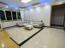 东兴区|市财政局家属楼4室2厅2卫出售|买房租房佣金全返