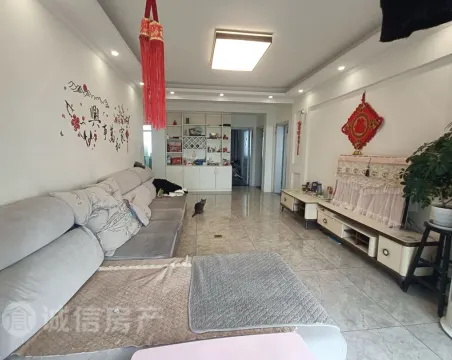 上河城外滩3室2厅1卫精装