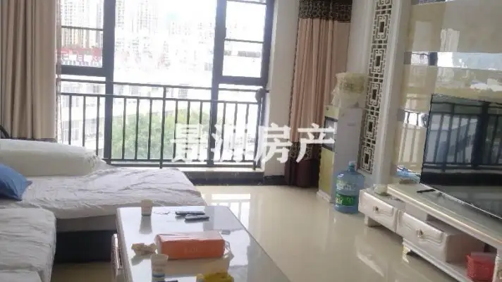 元创国际小区3室2厅2卫1阳台出售，紧临学校，配套设施完善