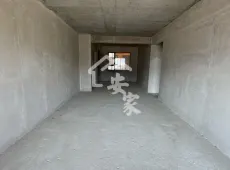 龙里县|伯爵名苑4室2厅2卫出售