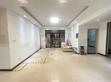 红谷滩区|丰和新城4室2厅2卫出售